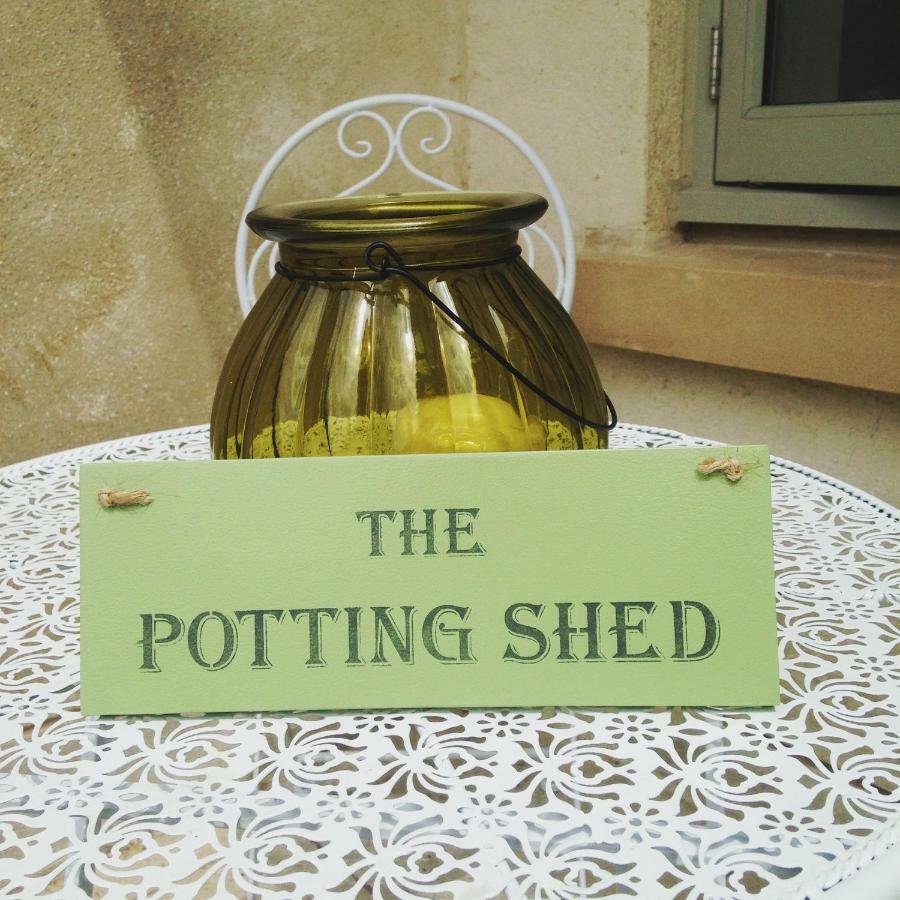 The Potting Shed Hotel Box  Exterior photo